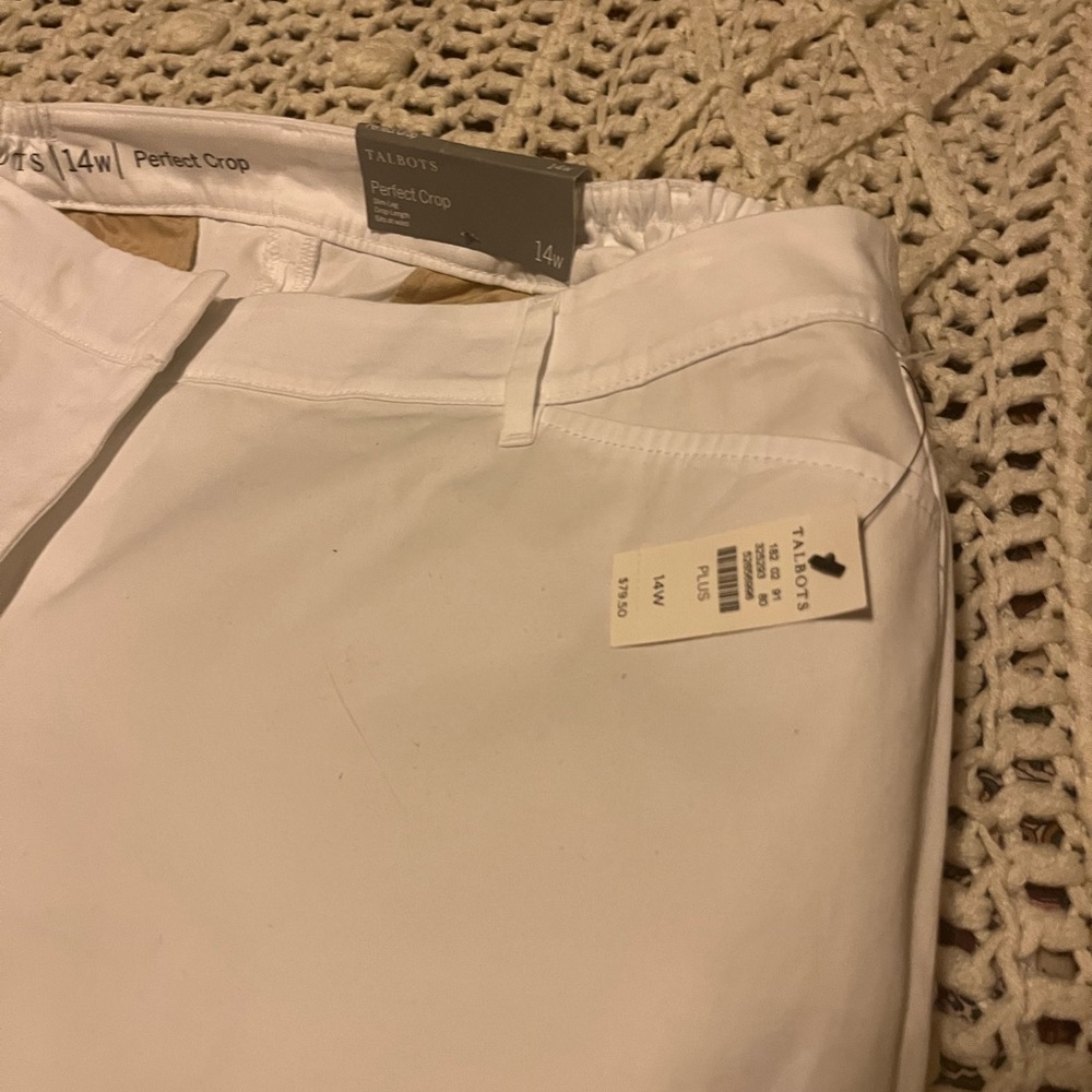Talbots nwt crop - Picture 3 of 4